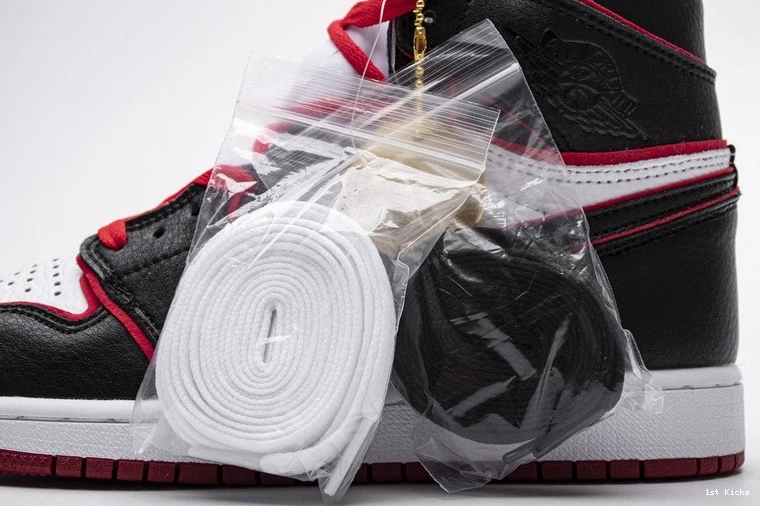 Jordan 555088-062 Retro 1  Bloodline High 0426